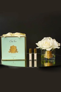 Accessories: Cote Noire Perfumed Flowers Natural Touch Five Roses White & Gold Jade