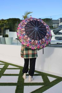 Accessories: Victoria Umbrella