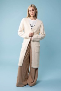 Cardis: Armani Cardigan Cream