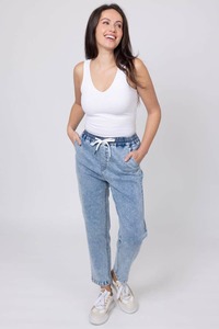 Womens Jeans: Talia Denim Jogger Light Blue